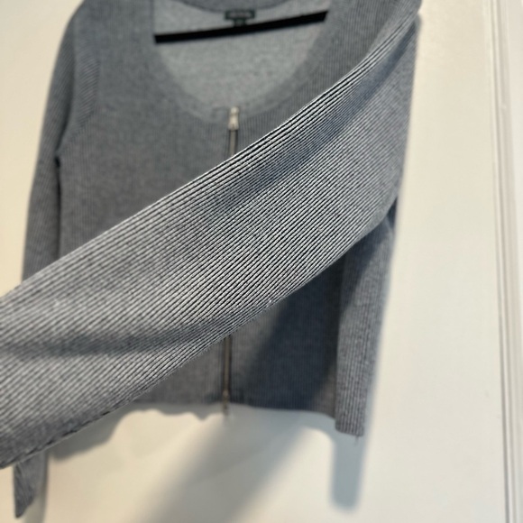 Wild Fable Women's XXL Zip-Front Navy & White Ribbed Cardigan Thick Sweater. - Picture 12 of 14